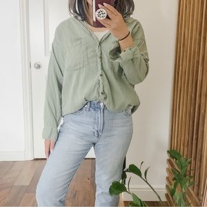 Zara Sage Buttoned Front Tab Sleeve Shirt. Size M
